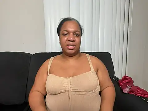 Snapshot of Badgirlbrittt chatting on 01-18-25, 12:13 Badgirlbrittt online show from 01-18-25, 12:13