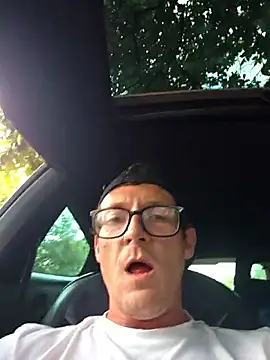 Snapshot of TheSouthernKing chatting on 01-13-26, 09:47 TheSouthernKing online show from 01-13-26, 09:47