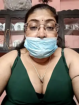 LAVERNIYA  online show from 02-12-25, 06:40