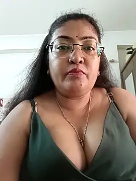 LAVERNIYA  online show from 09-13-25, 05:07