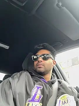 Snapshot of blackboy93ita chatting on 03-17-25, 11:21 blackboy93ita online show from 03-17-25, 11:21