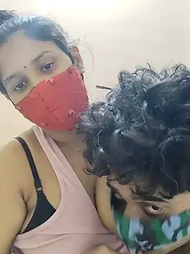 Snapshot of IND_COUPLE1 chatting on 12-09-24, 12:08 IND COUPLE1 online show from 12-09-24, 12:08