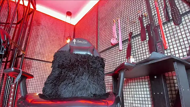 NAILAHARD online show from 02-21-26, 02:51