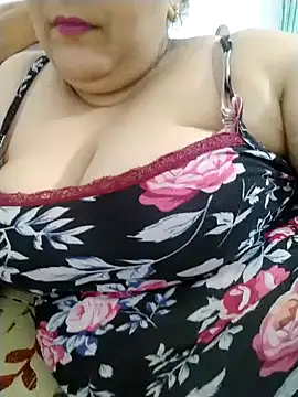 Snapshot of DALO3A85 chatting on 10-20-25, 11:16 DALO3A85 online show from 10-20-25, 11:16