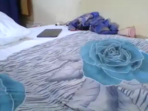 Snapshot of Brown_ebony chatting on 02-24-25, 11:43 Brown ebony online show from 02-24-25, 11:43