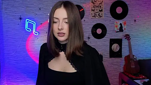 GloriaElmer online show from 12-02-24, 03:25