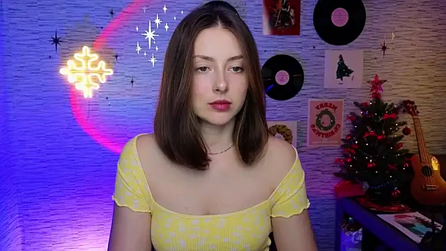 GloriaElmer online show from 12-18-24, 05:31