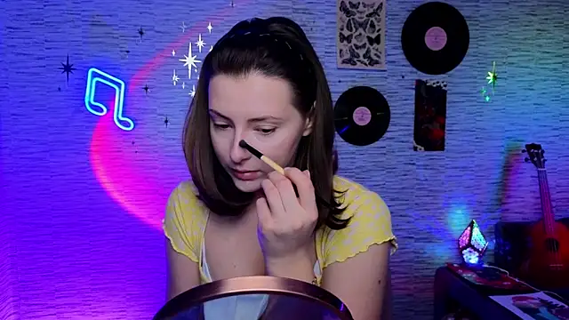 GloriaElmer online show from 02-07-25, 06:03