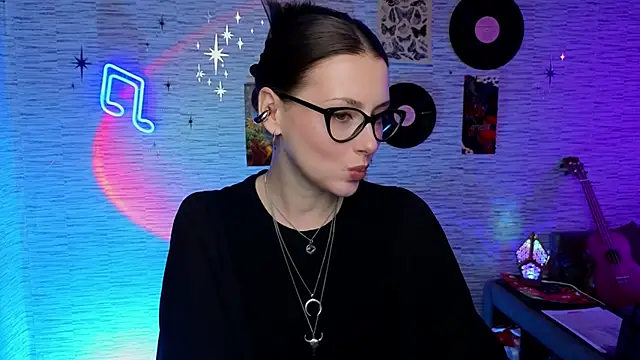 GloriaElmer online show from 02-20-25, 10:48
