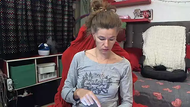 kellyterapy online show from 01-17-25, 05:19