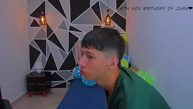 Juan Nd Steven online show from 11-26-25, 04:02