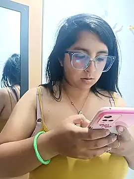  Angelinaandrade  online show from 09-25-25, 01:09