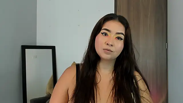 LiahDiaz online show from 05-13-26, 03:20