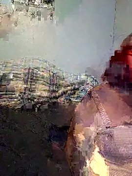 Snapshot of mcv131985 chatting on 11-28-25, 12:35 mcv131985 online show from 11-28-25, 12:35