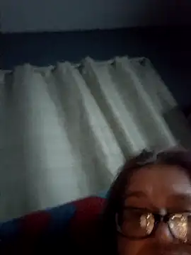 Snapshot of mcv131985 chatting on 02-07-26, 07:45 mcv131985 online show from 02-07-26, 07:45