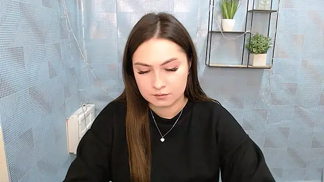 Snapshot of EmiliaTemi_ chatting on 01-28-25, 02:10 EmiliaTemi online show from 01-28-25, 02:10