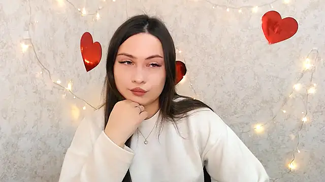Snapshot of EmiliaTemi_ chatting on 02-19-25, 10:45 EmiliaTemi online show from 02-19-25, 10:45