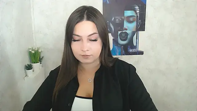 Snapshot of EmiliaTemi_ chatting on 09-14-25, 11:31 EmiliaTemi online show from 09-14-25, 11:31