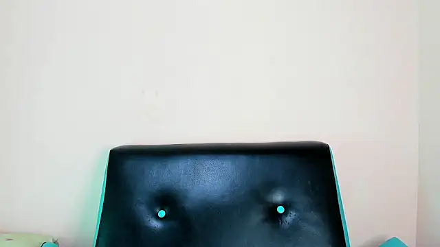 cami hots online show from 01-19-25, 02:25
