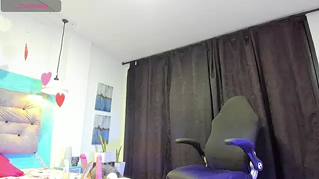 Snapshot of carofox89 chatting on 02-03-25, 10:47 carofox89 online show from 02-03-25, 10:47