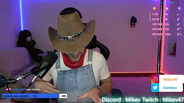 Mikev online show from 09-29-25, 06:02