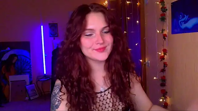 Snapshot of Jenna_Sativa chatting on 06-11-26, 12:47 Jenna Sativa online show from 06-11-26, 12:47