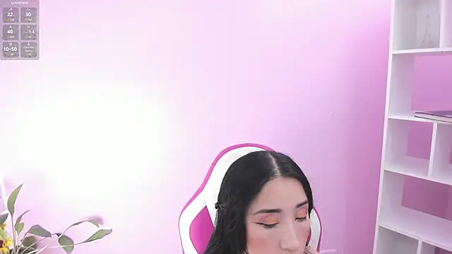 kaory azumi online show from 12-17-24, 06:09