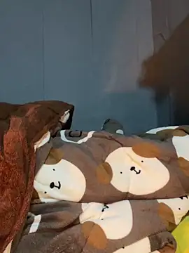 Laura8910 online show from 12-06-24, 01:00