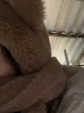 Laura8910 online show from 01-16-25, 09:59