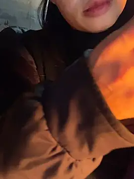 Laura8910 online show from 01-21-25, 01:00