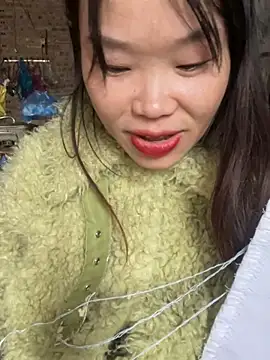 Laura8910 online show from 02-20-25, 04:18