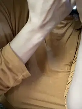 Laura8910 online show from 03-13-25, 04:49