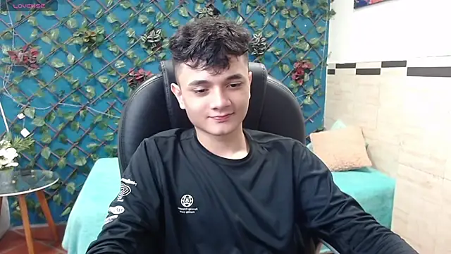 Waturox online show from 03-14-25, 07:01