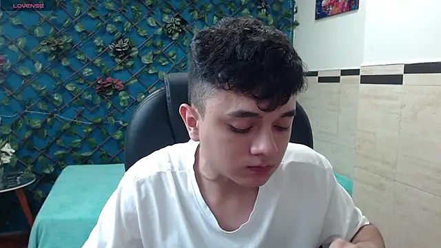 Waturox online show from 03-19-25, 10:09