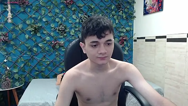 Waturox online show from 09-18-25, 07:27