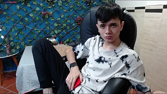 Waturox online show from 09-29-25, 07:30