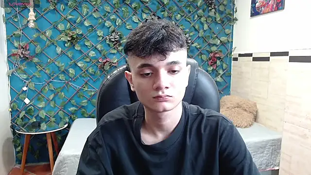 Waturox online show from 10-21-25, 07:14