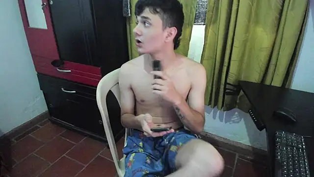 Waturox online show from 03-21-26, 09:40