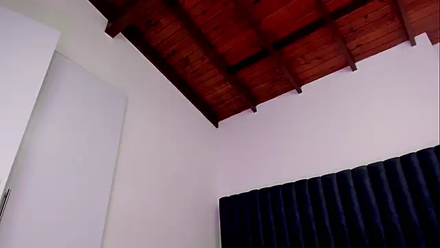 sophiieTaylor1 online show from 05-09-26, 05:23