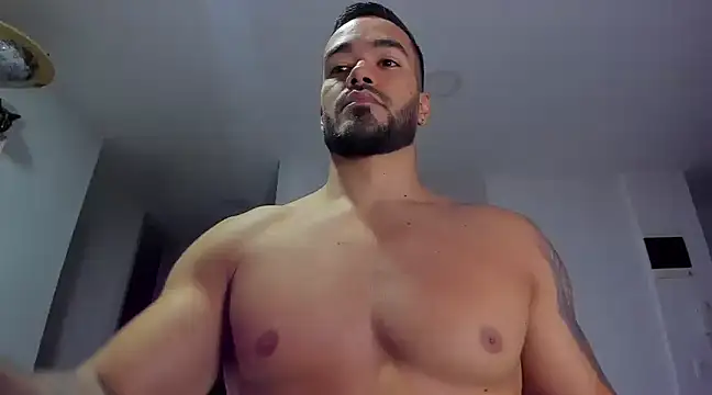 Snapshot of Alexander_Martines chatting on 12-17-24, 11:38 Alexander Martines online show from 12-17-24, 11:38