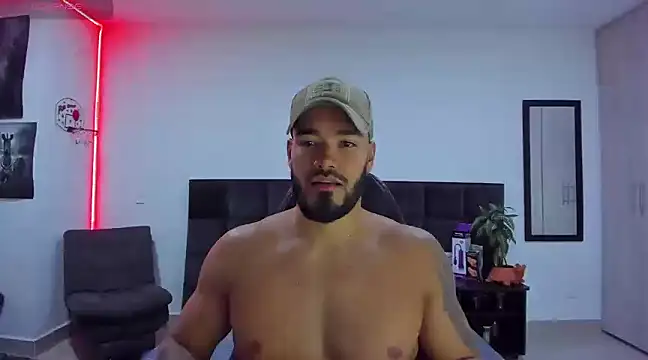 Snapshot of Alexander_Martines chatting on 03-15-25, 12:15 Alexander Martines online show from 03-15-25, 12:15