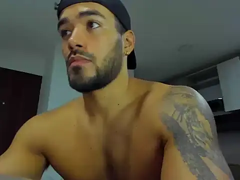 Snapshot of Alexander_Martines chatting on 09-25-25, 11:19 Alexander Martines online show from 09-25-25, 11:19