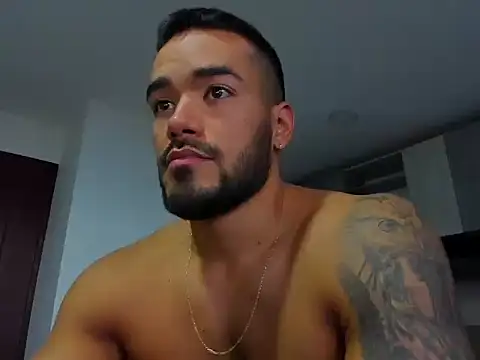 Snapshot of Alexander_Martines chatting on 10-03-25, 10:29 Alexander Martines online show from 10-03-25, 10:29