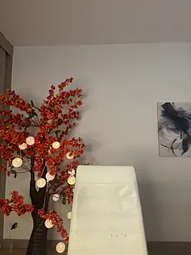 Snapshot of VictoriaHiill chatting on 02-19-26, 06:37 VictoriaHiill online show from 02-19-26, 06:37