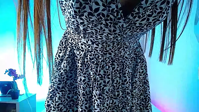 salomee star  online show from 12-08-24, 01:58