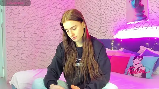 Stacey Brown online show from 12-17-24, 01:50