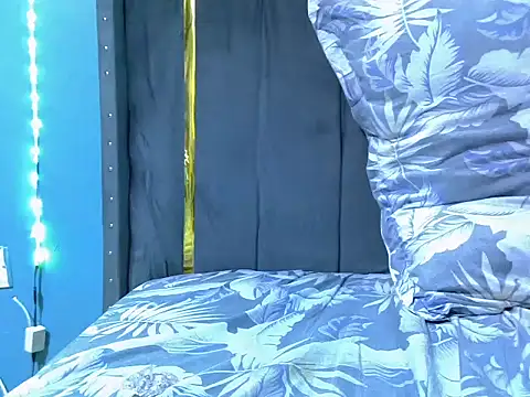 Lutyie online show from 09-21-25, 09:44