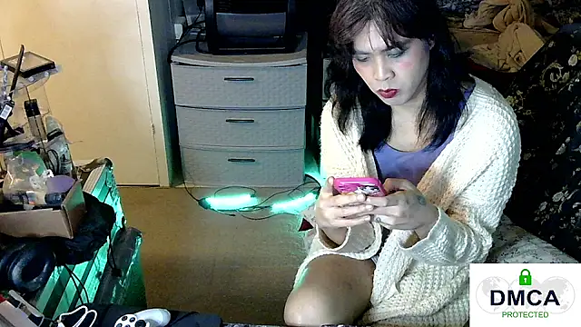 Snapshot of tashakaixxx chatting on 02-03-25, 04:41 tashakaixxx online show from 02-03-25, 04:41