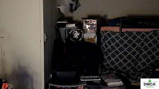 Snapshot of tashakaixxx chatting on 03-15-25, 03:37 tashakaixxx online show from 03-15-25, 03:37