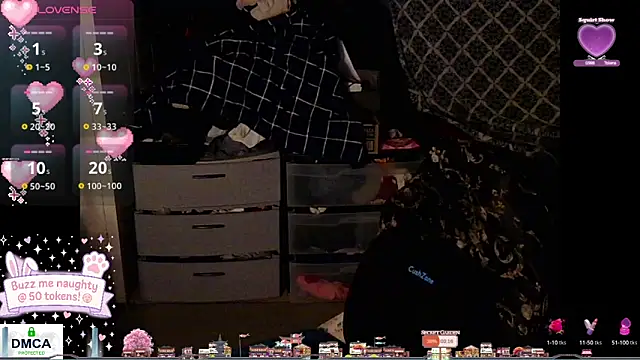 Snapshot of tashakaixxx chatting on 10-10-25, 04:28 tashakaixxx online show from 10-10-25, 04:28